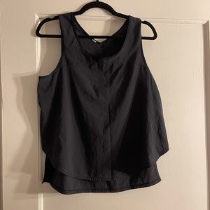 LULULEMON TANK TOP SIZE 4